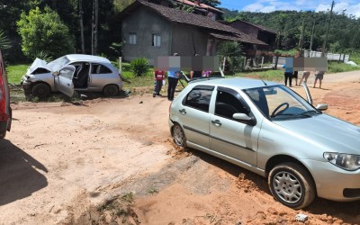 Acidente entre veículos é registrado em Presidente Getúlio